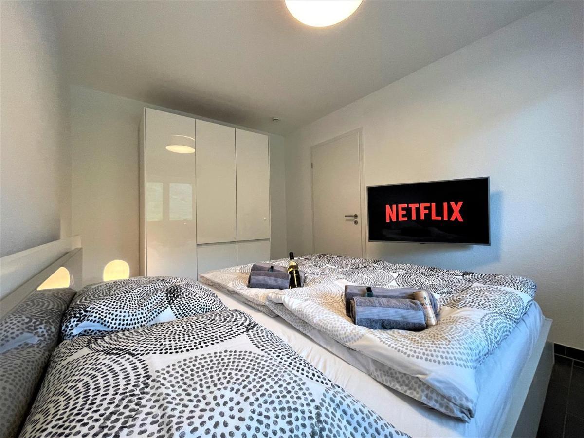 Moselpromenade Villa Moselufer, Panorama & Burg Cochem Blick, Netflix, Balkon Esterno foto