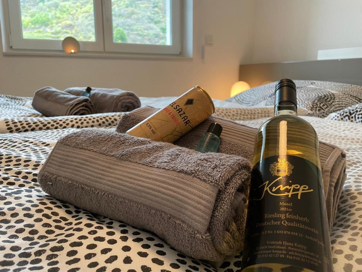 Moselpromenade Villa Moselufer, Panorama & Burg Cochem Blick, Netflix, Balkon Esterno foto